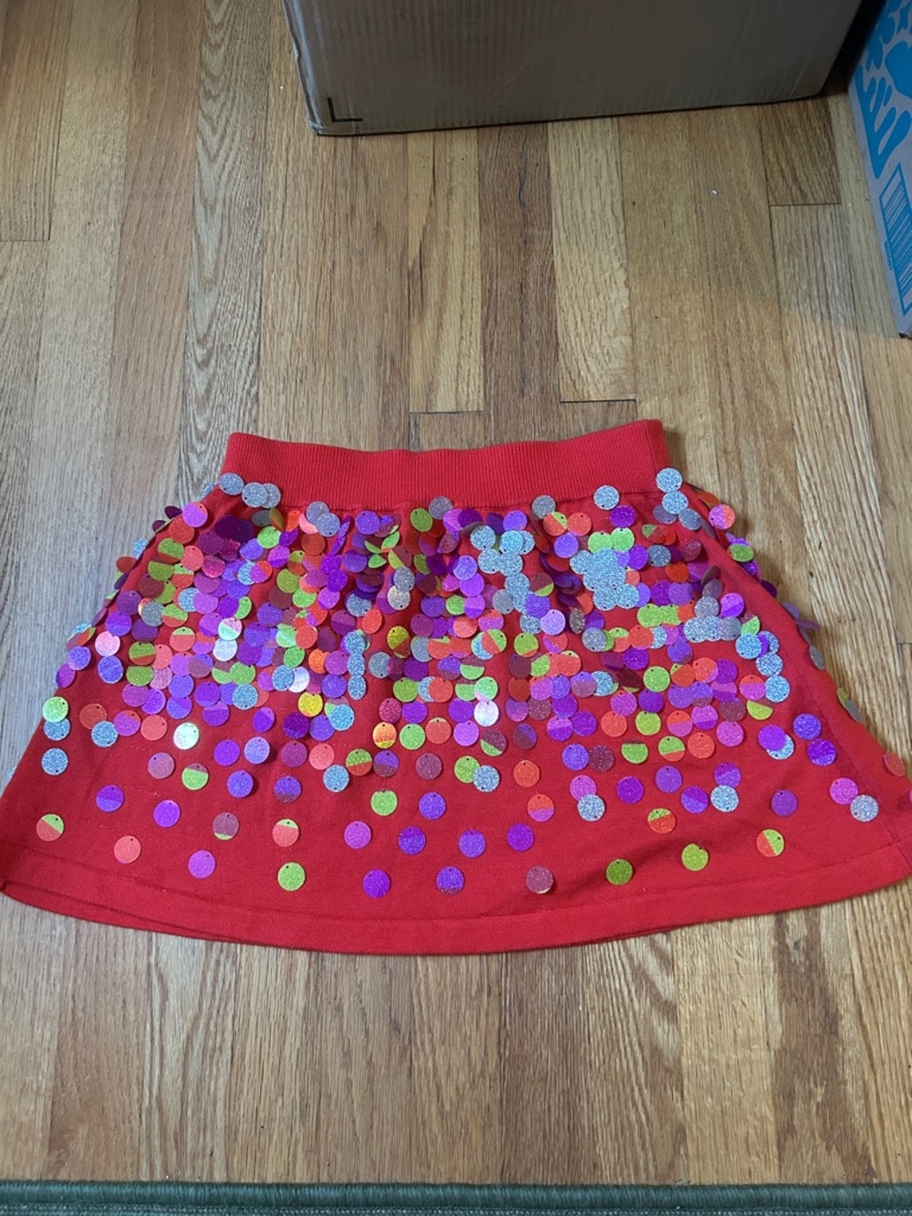 NWOT Queen of Sparkles Red Sequin Skirt XS - Picture 3 of 5